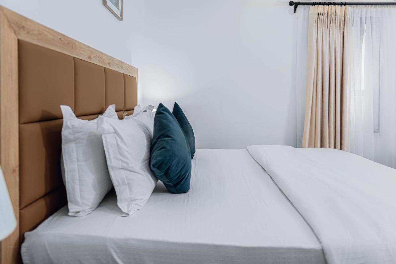 Quest Boutique Hotel Gwarinpa Ngoại thất bức ảnh