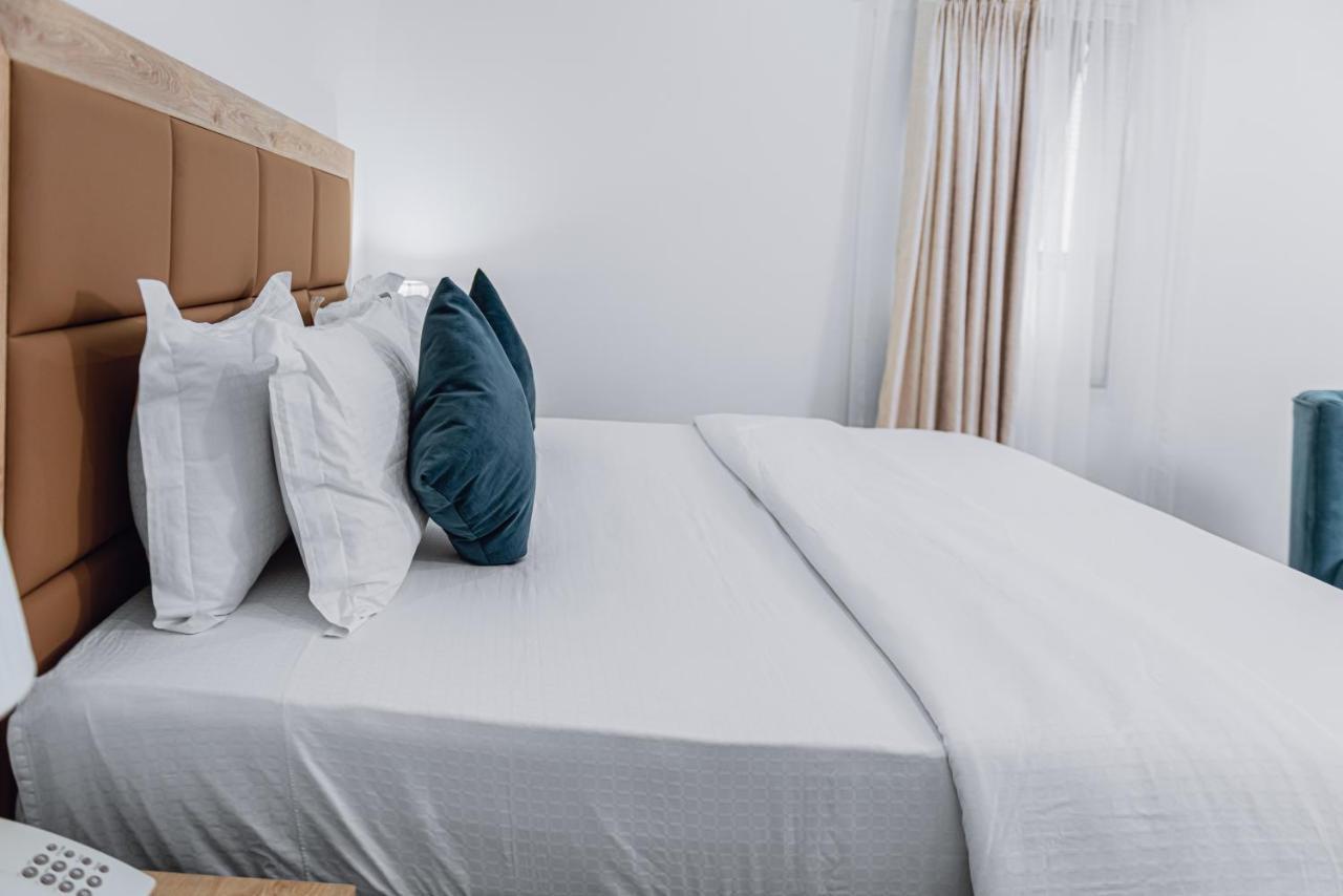 Quest Boutique Hotel Gwarinpa Ngoại thất bức ảnh